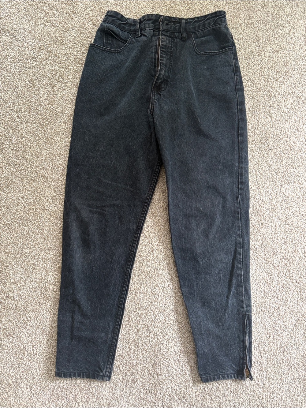 Vintage 80s Guess Women's Washed Black Relaxed Jeans